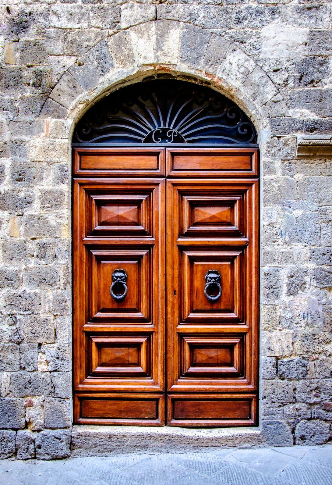 restauro del legno di qualità