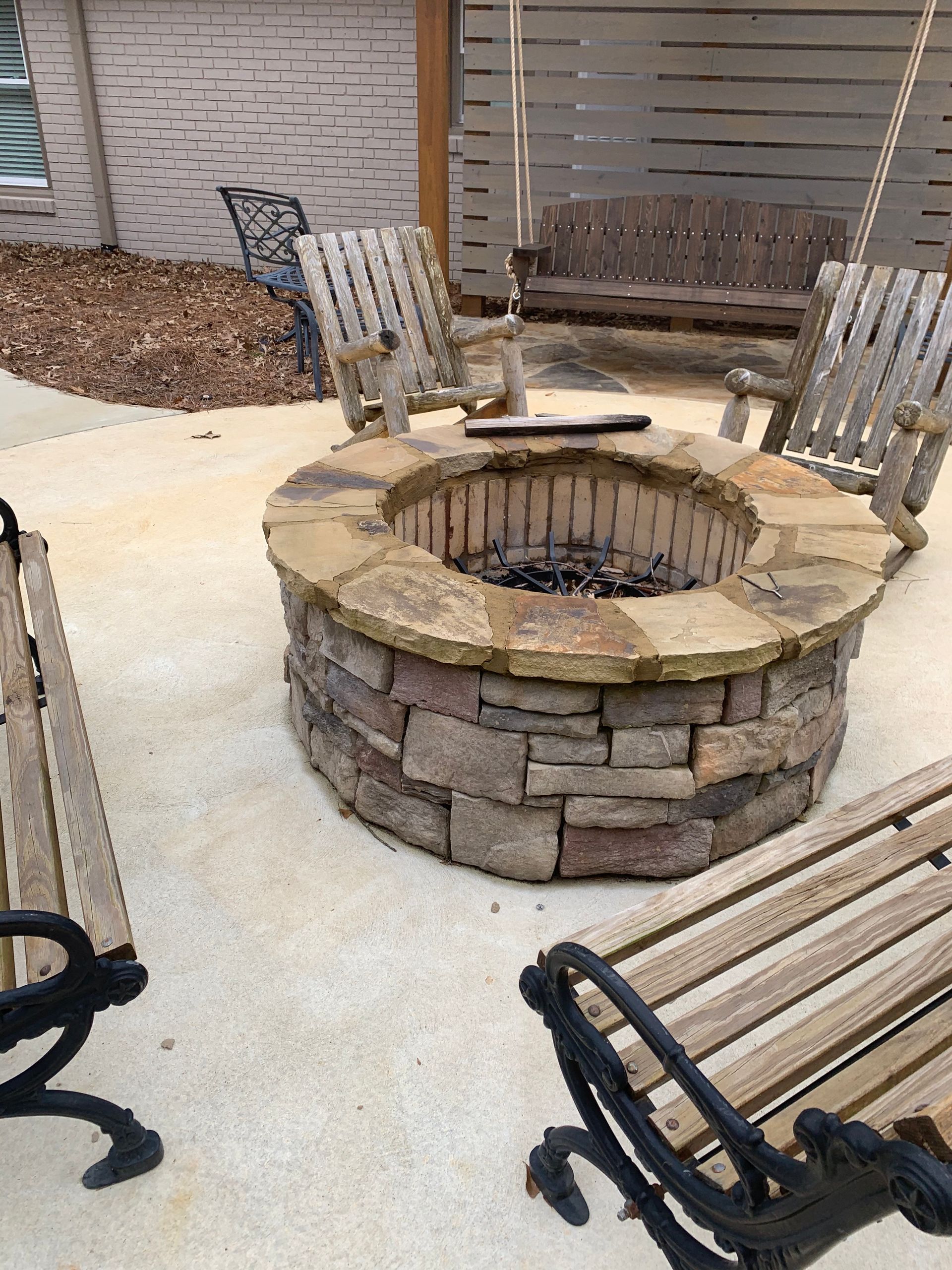Stone Fire Pits in Tupelo, MS