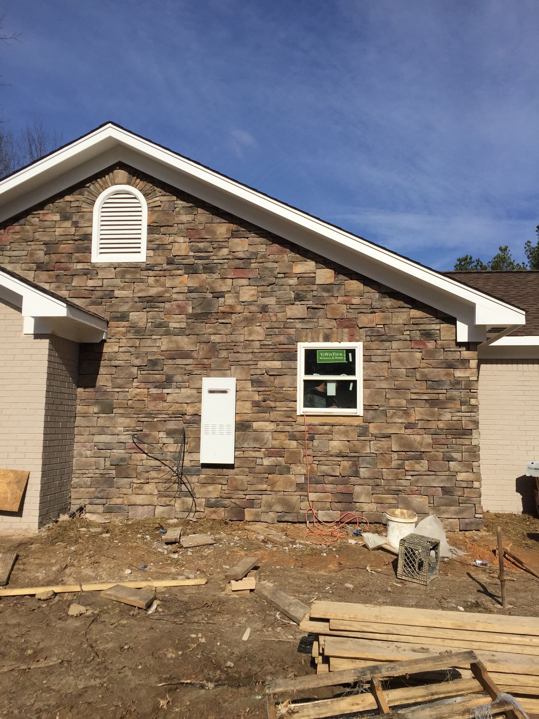 Stone Accent Walls in Tupelo, MS