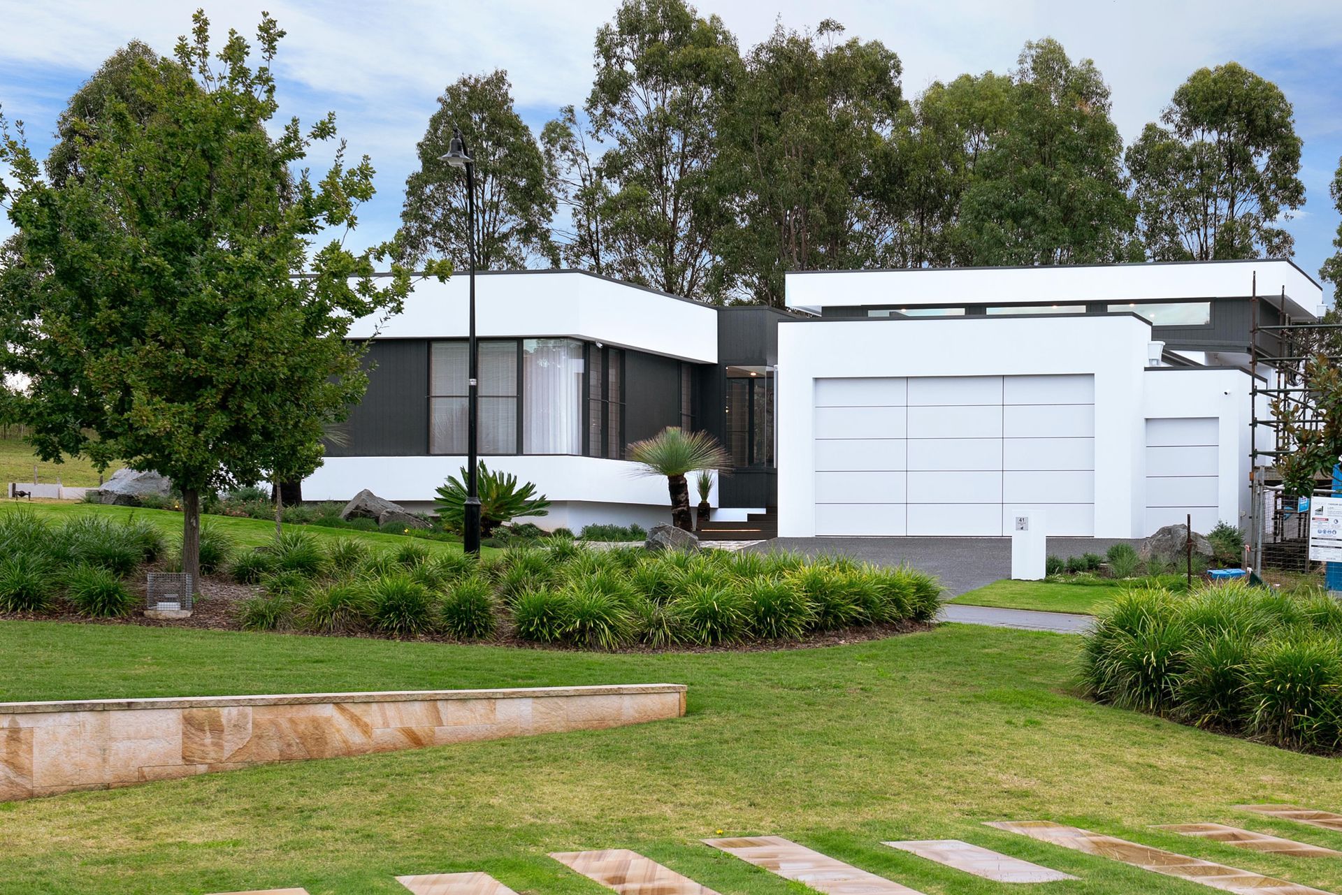 Front house facade design and landscaping