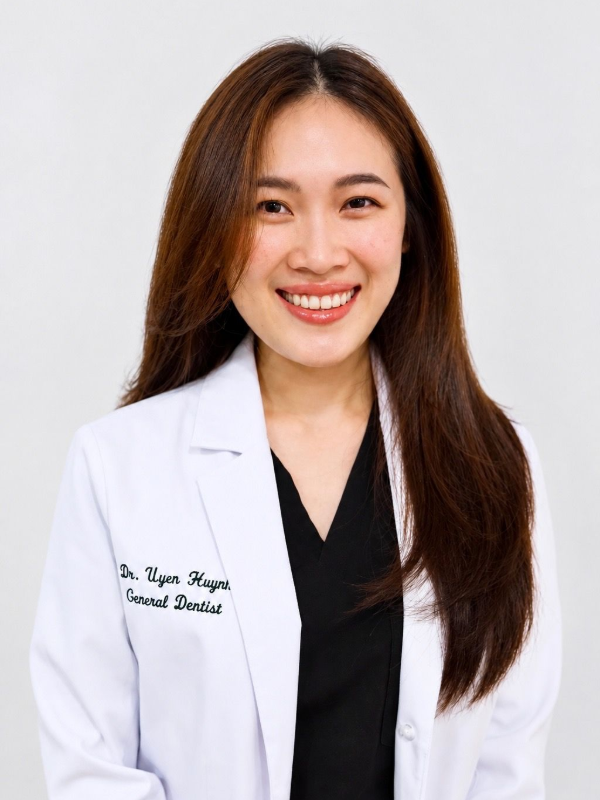 Dr. Uyen Huynh DMD