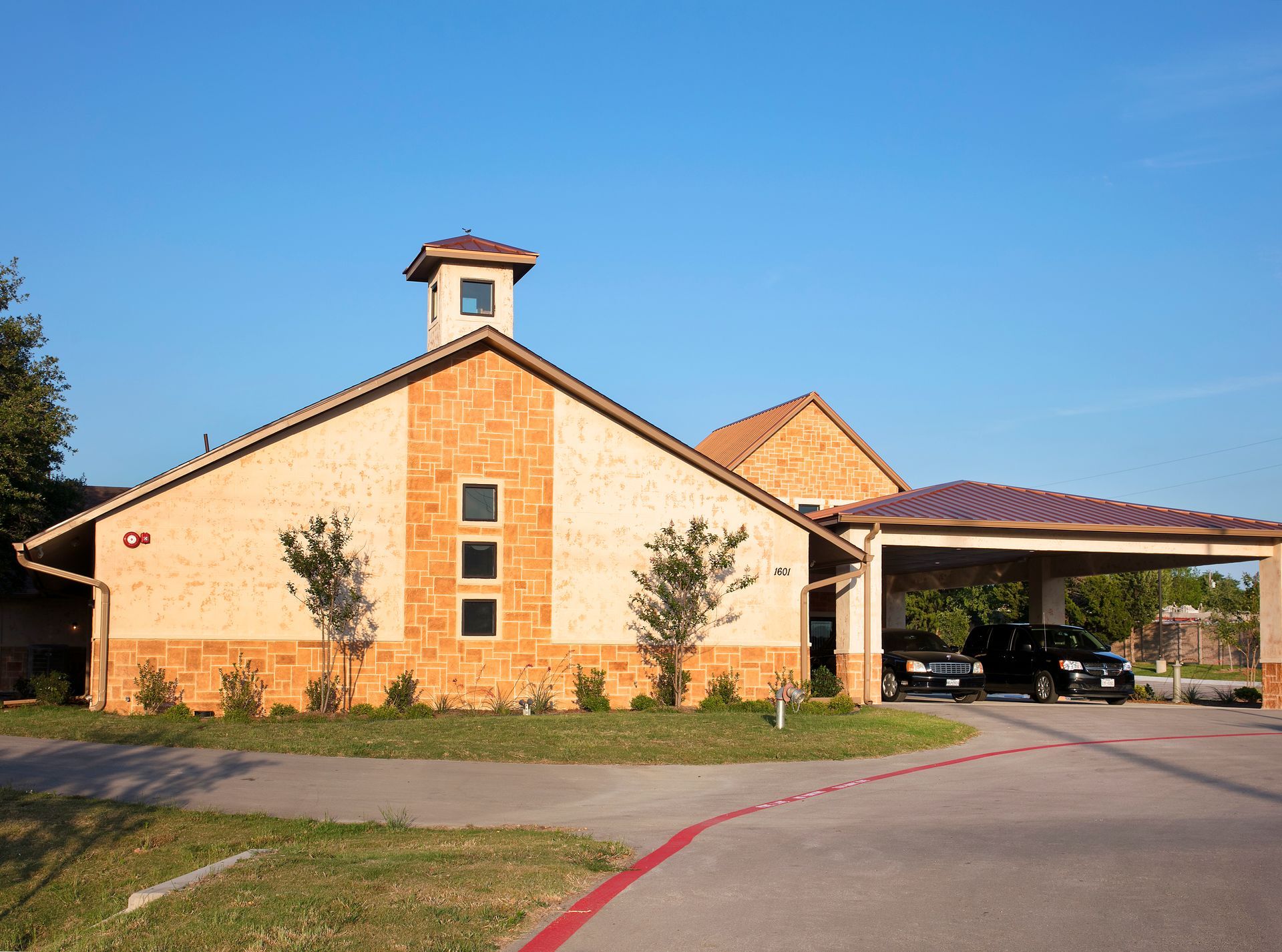 Lucas Funeral Homes