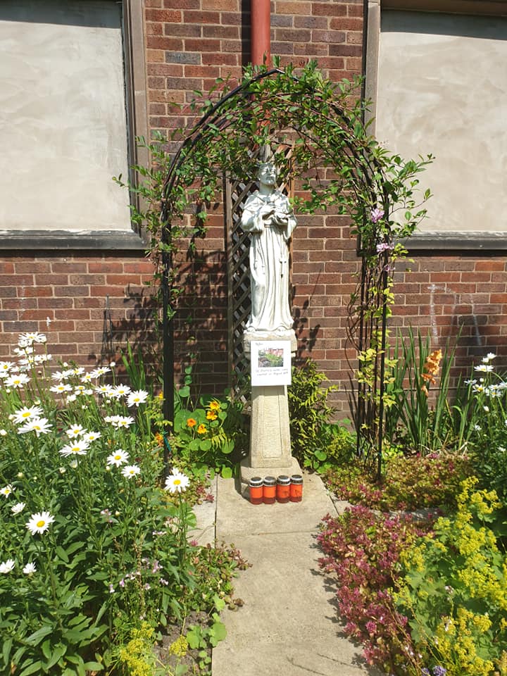 Sacred Heart Garden statue