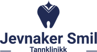 En logo for en tannklinikk med en tann i form av et hjerte.
