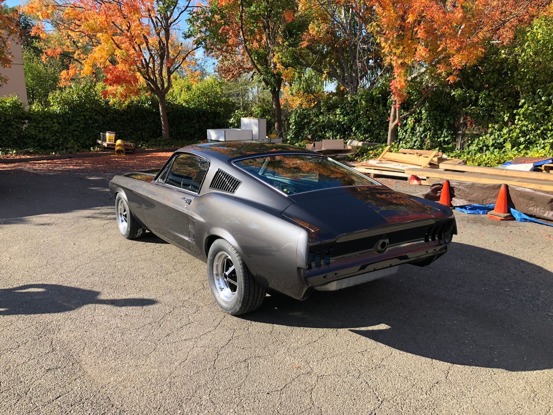Mobile rear windshield replacement near Santa Rosa, CA