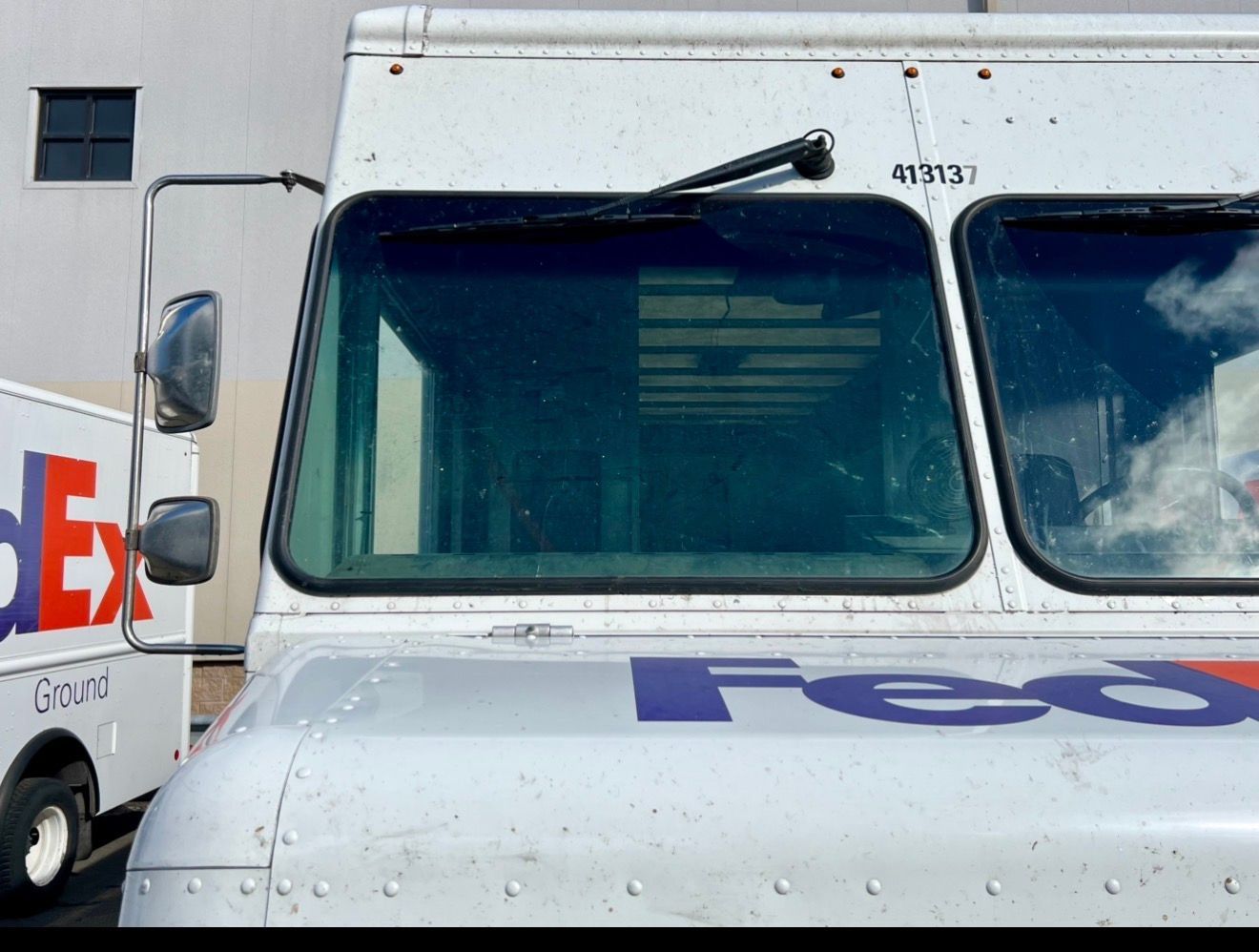 Fleet vehicle glass repair near Santa Rosa, CA
