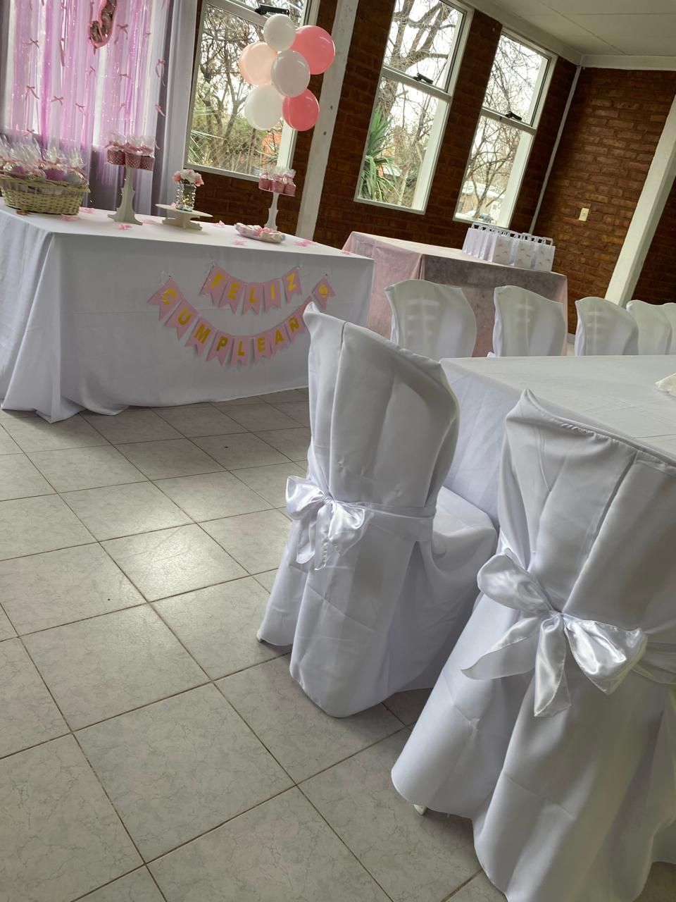 Alquiler de mantelería - Los Alamos Mobiliario para Eventos