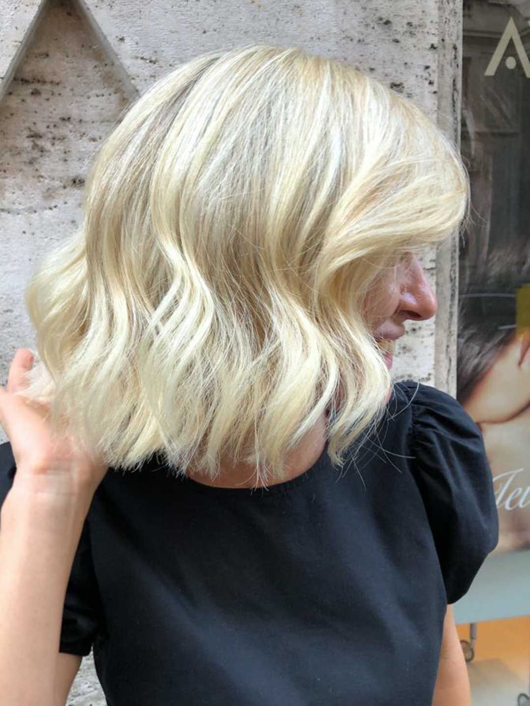 long bob mosso capelli biondi