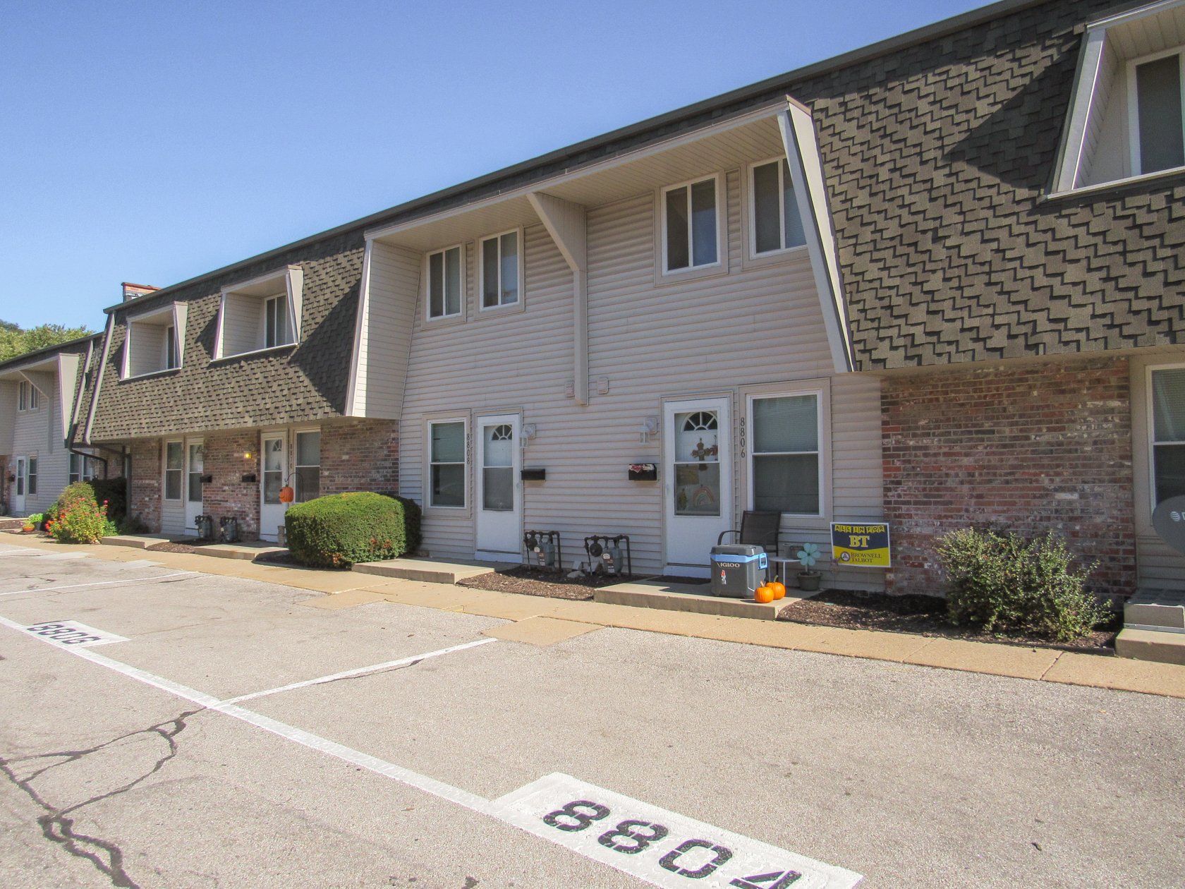 Whispering Pines Townhomes