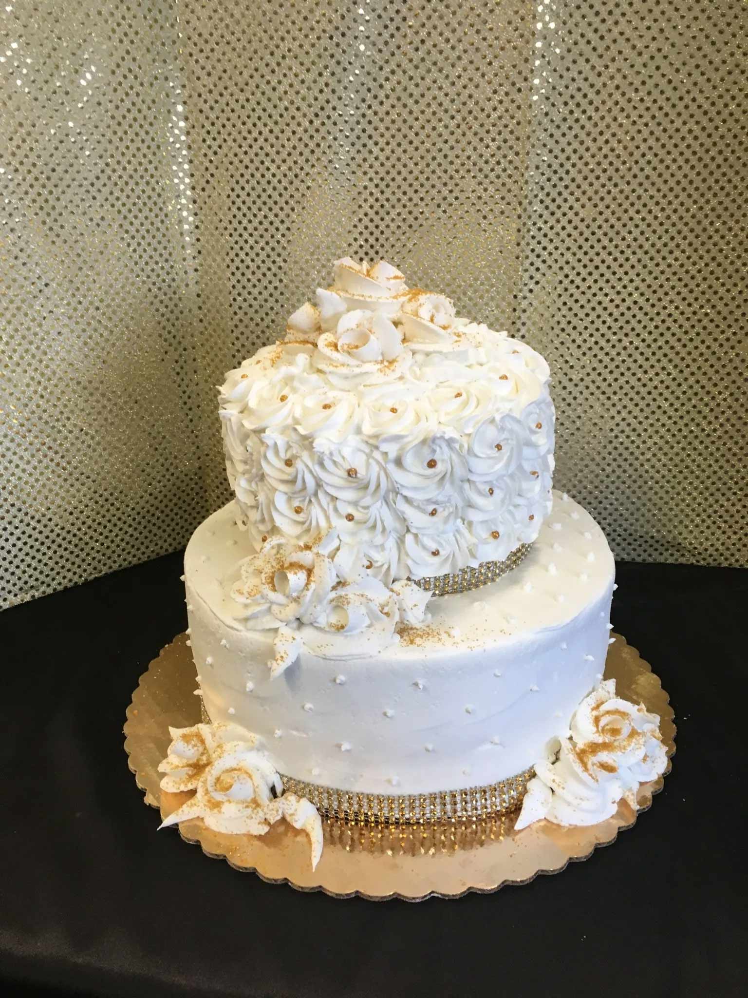Elegant White Cake for Wedding — Amsterdam, NY — Rosito's Bakery