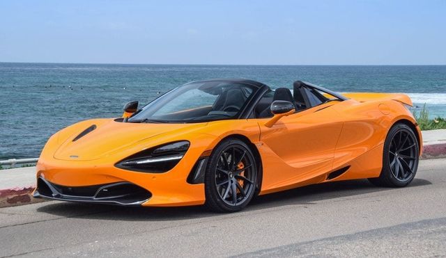 Mclaren 720 Spider | Roma Exotic Rentals