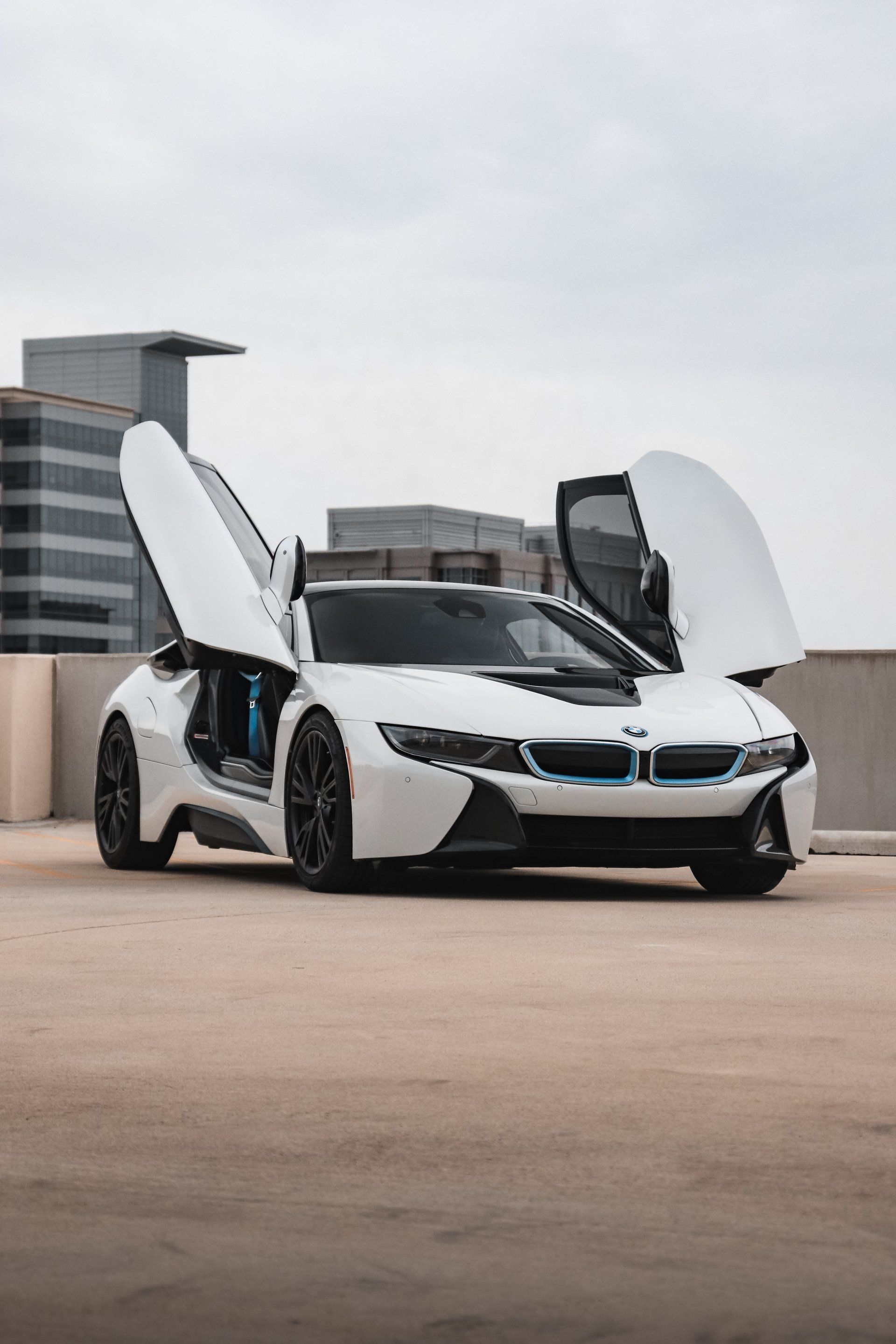 Looking for a white hot ride for your next night out on the town? Then look no further than the BMW i8! This sports car is sure to turn heads as you cruise around Dallas in style. With its sleek lines and powerful engine, the i8 is sure to provide an unforgettable experience. So don't wait any longer, rent out the BMW i8 today and make your night in Dallas one to remember!