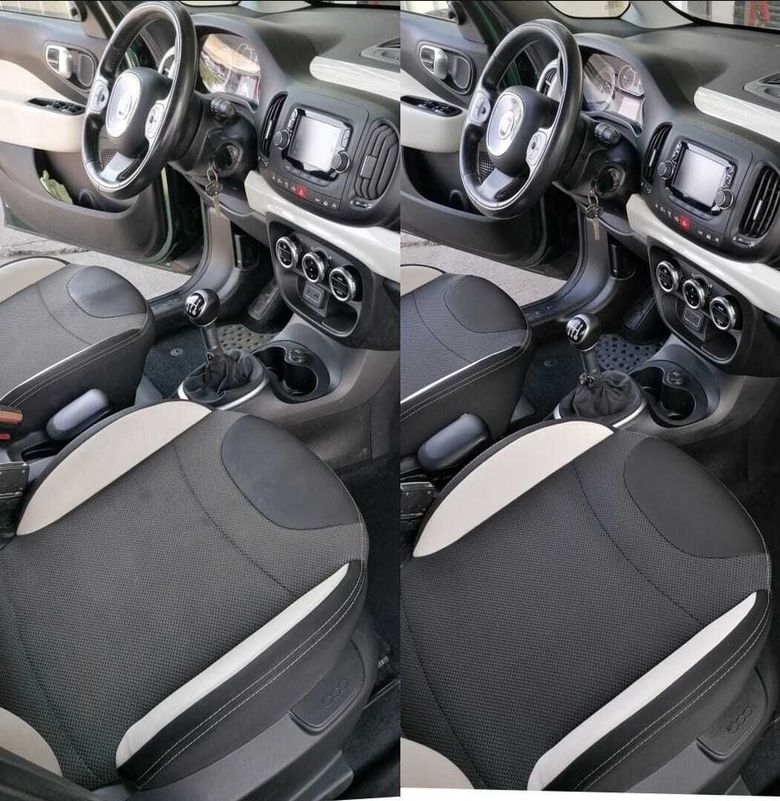 Tre interni di automobili identici, con sedili e cruscotti neri, esposti uno accanto all'altro.