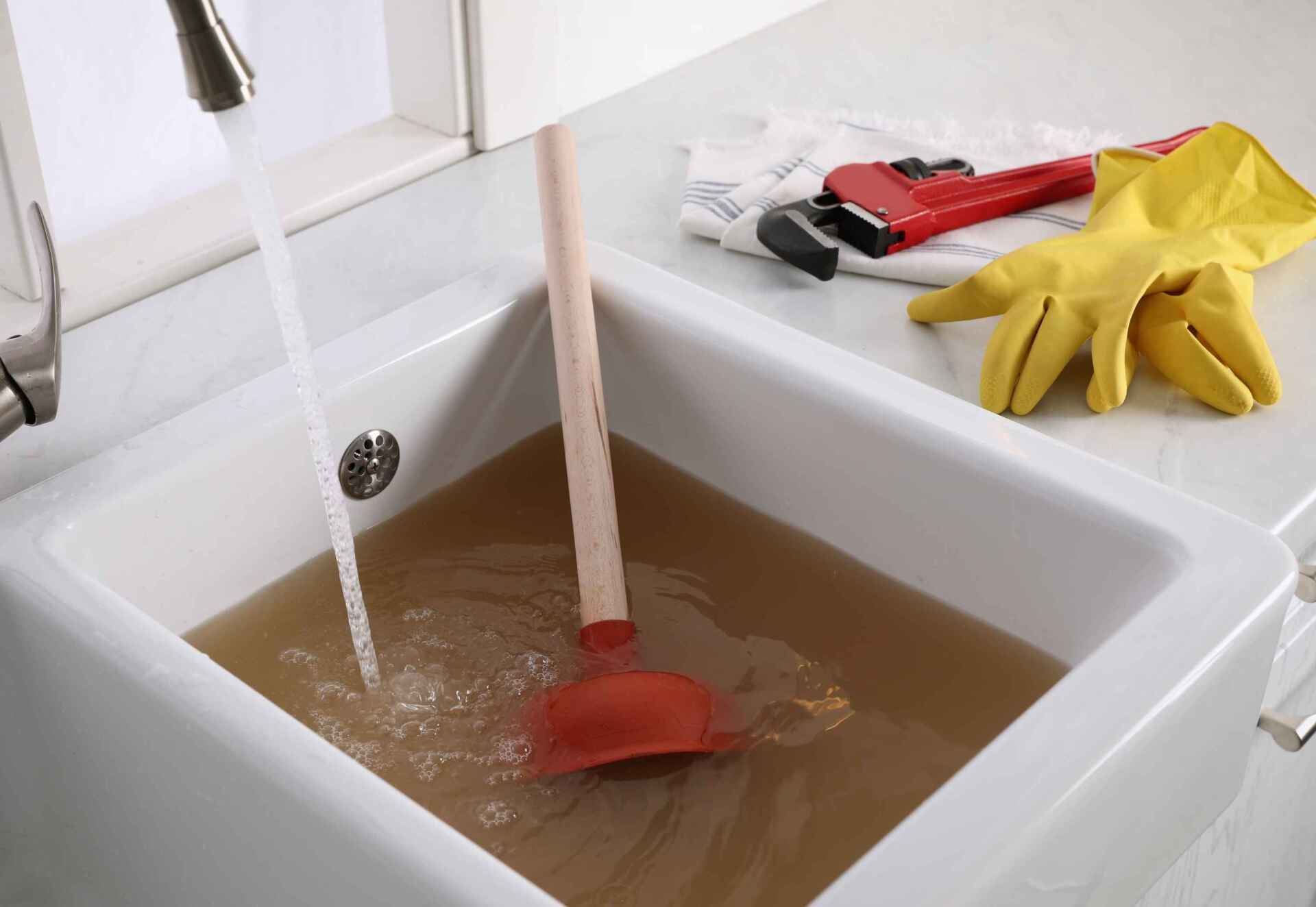 Toilet Clogs and Drain Clog Plumbing