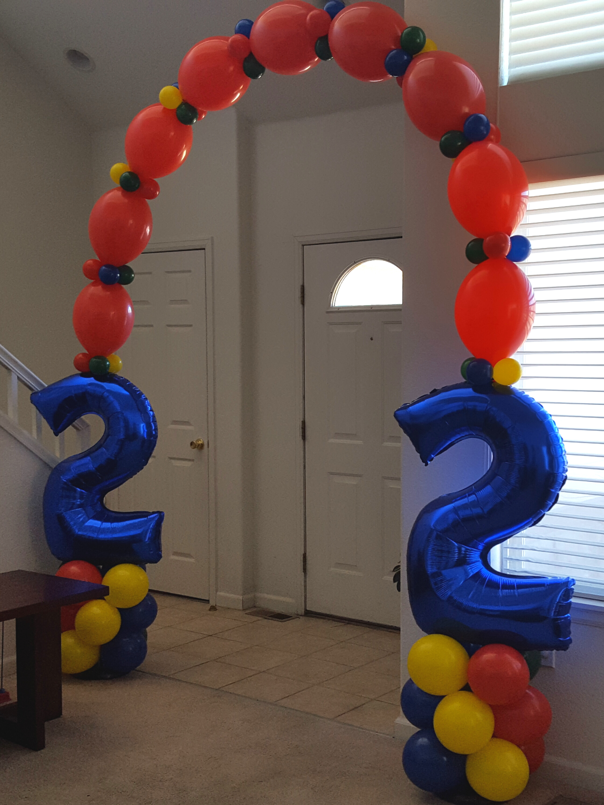 Linking Arch with Large Foil Numbers