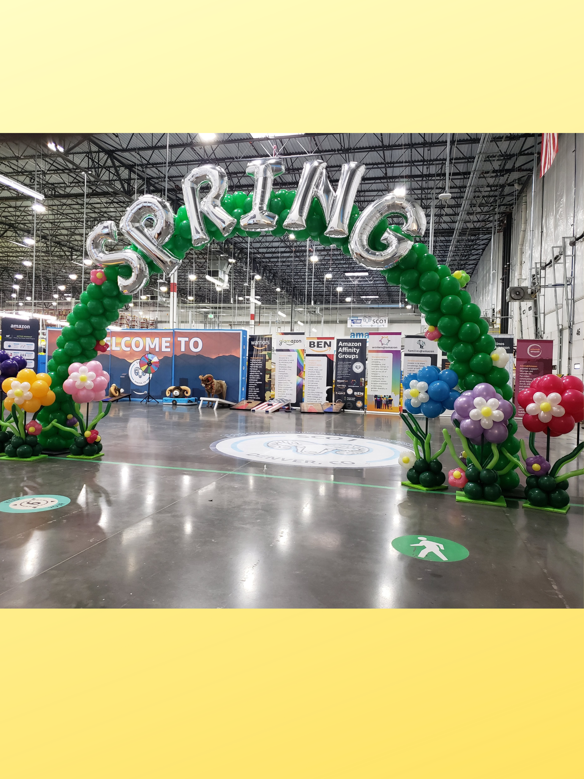 Welcome Spring Arch