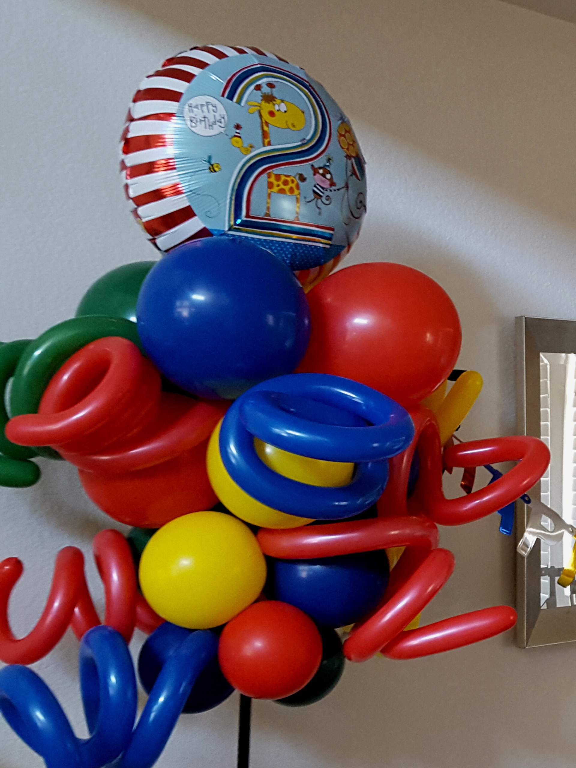 Squiggle Column