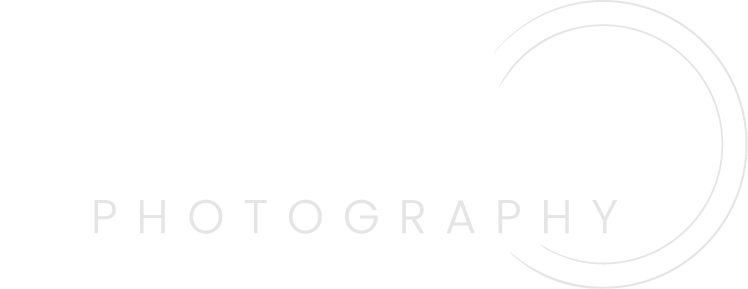 The word photography is written in a circle on a white background.