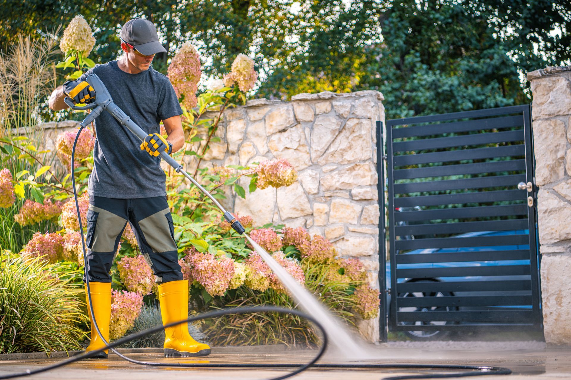 pool deck cleaning expert 