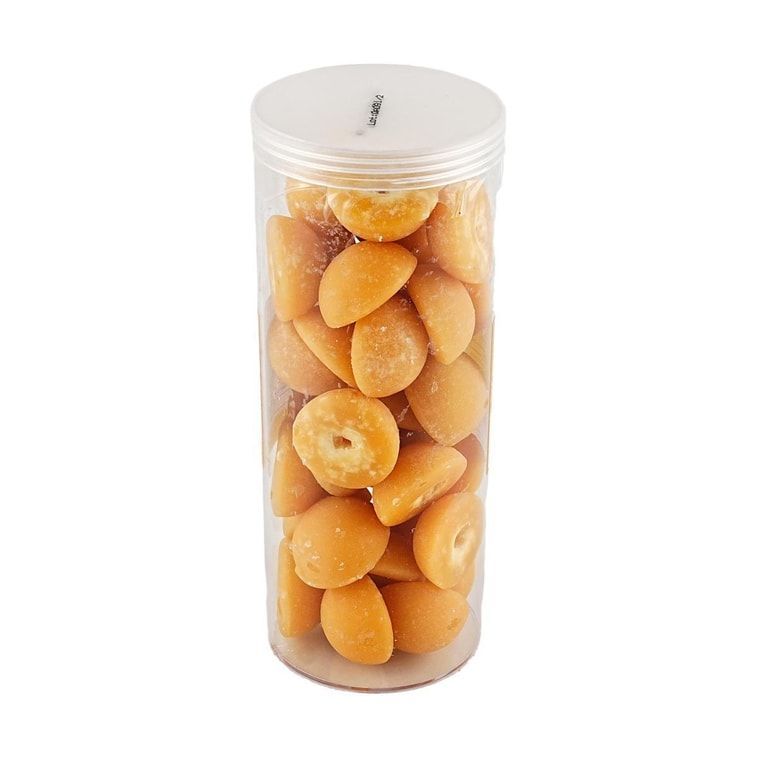 Clear jar of round orange cookies labeled “0-Cha Palm Sugar”
