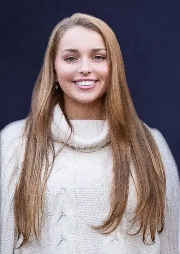 Liv, Dental Assistant
