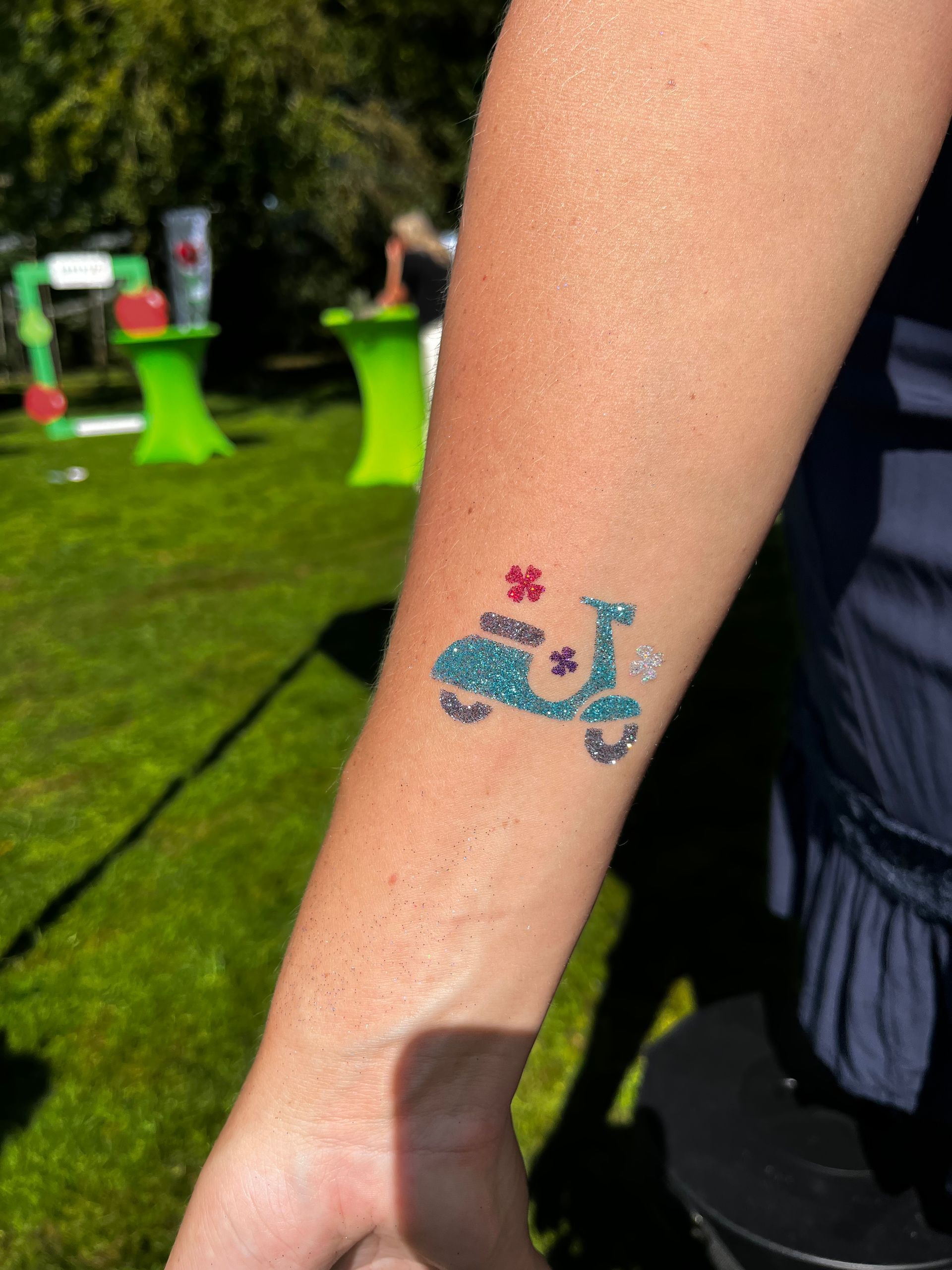 Vespa glitters