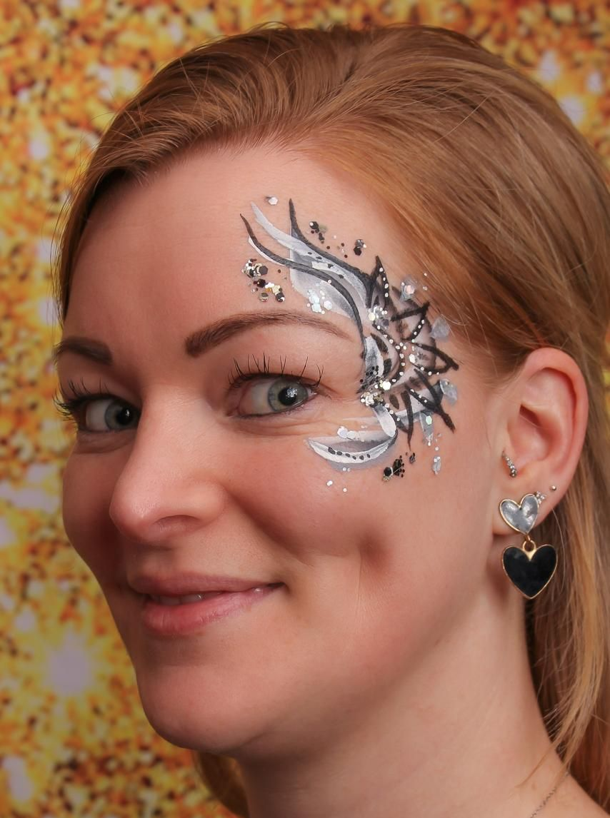 PeeJees Adult Face Paint