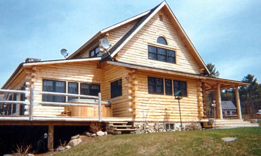 Log Cabin home newly built