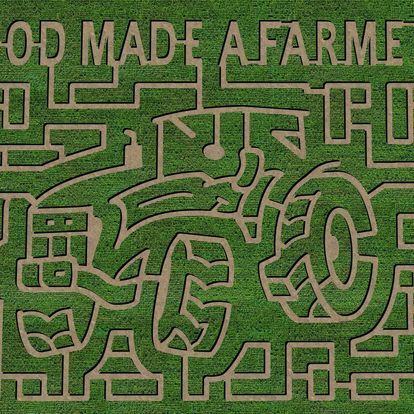 An aerial view of a maze that says `` food made a farm ''.