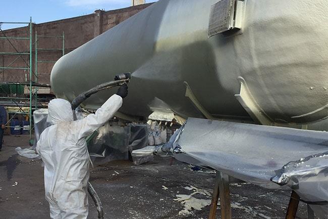 PROTECCION DE METALES SA DE CV - Aplicación de espuma de poliuretano espreado en Monterrey