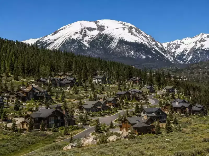 Buffalo Mountain Area Neighborhood in Silverthorne, Colorado