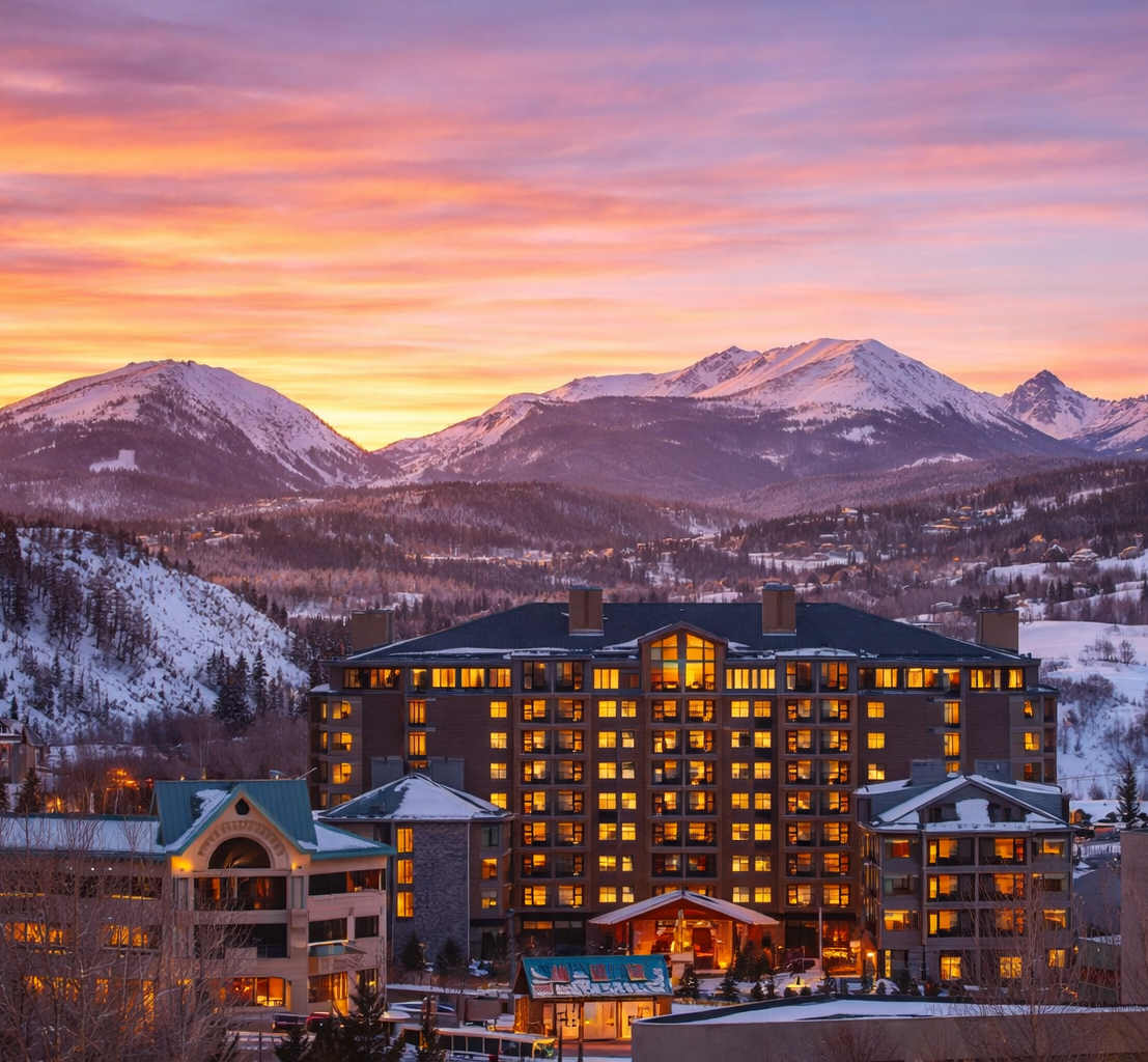 Beautiful Silverthorne, CO sunrise Beautiful Silverthorne, CO sunrise