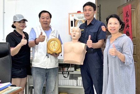 馬祖警察所全面配置 AED!企業家黃柏昌與凱樂斯攜手守護連江縣安全