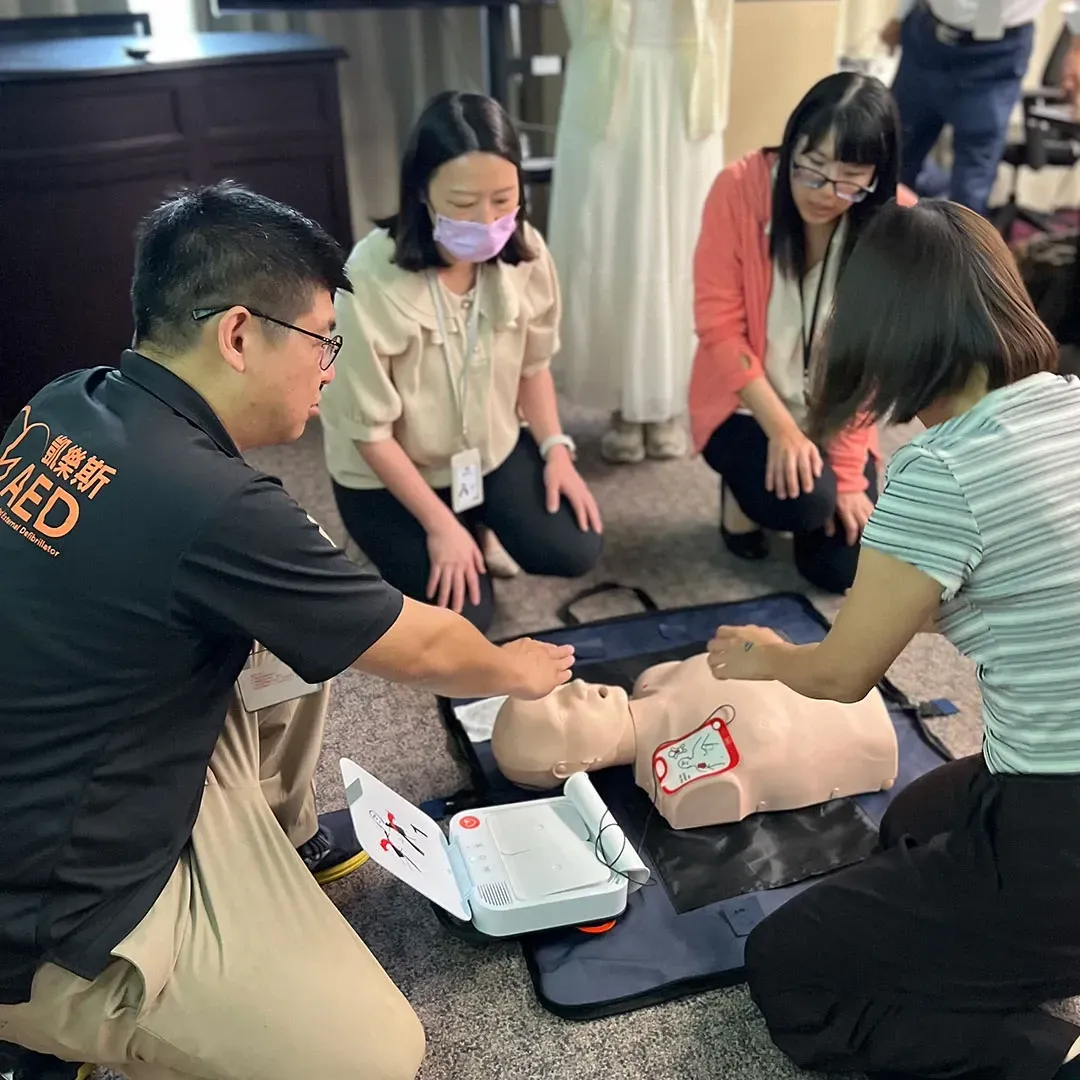 CPR + AED 專業證照課程
