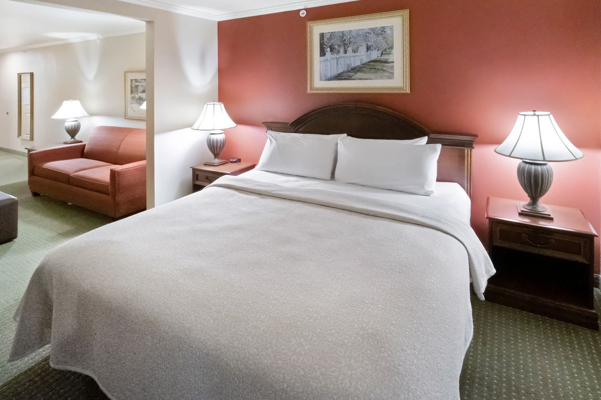hotel king bed
