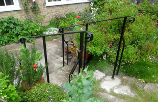 FurnitureGardenPieces