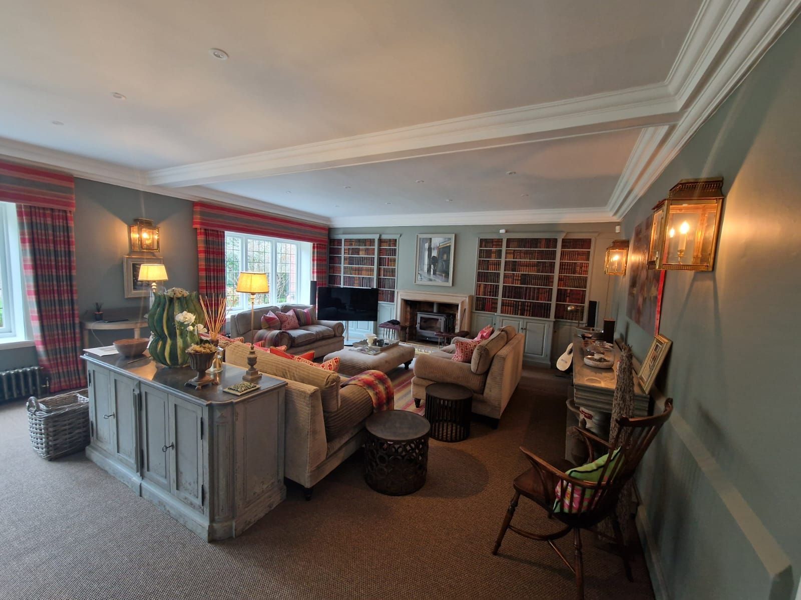 luxury-master bedroom-new forst-copperdoor-interior-design
