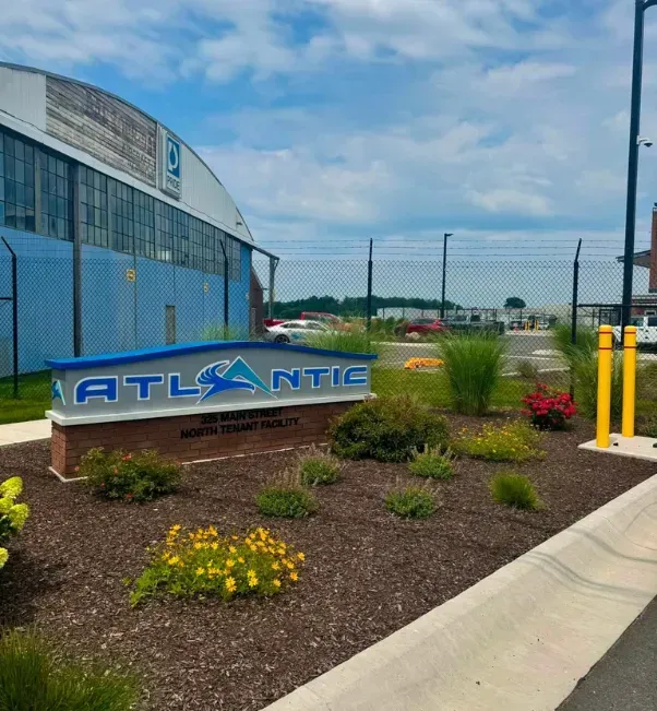commercial lawn maintenance in stratford ct