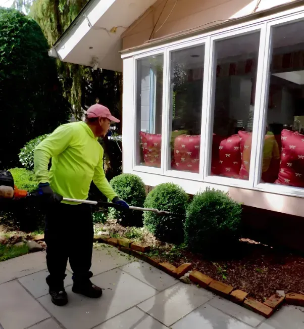 landscape maintenance services in stratford ct