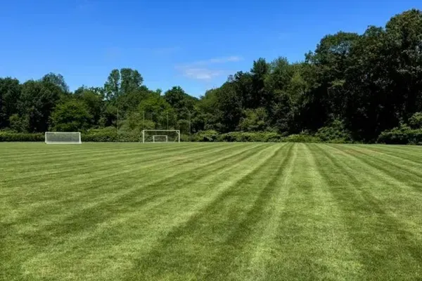 landscaping services easton ct