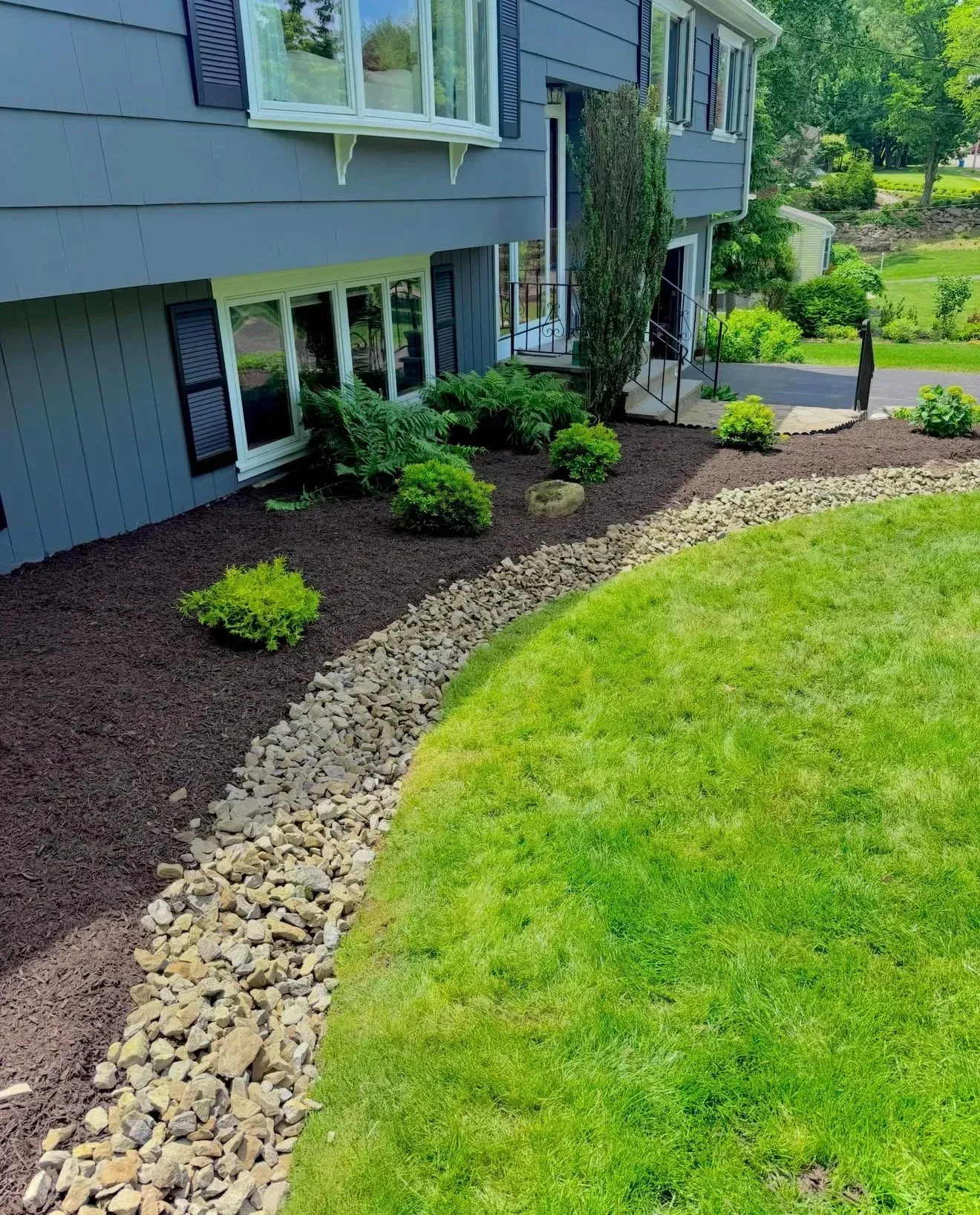 lawn maintenance solutions in stratford ct