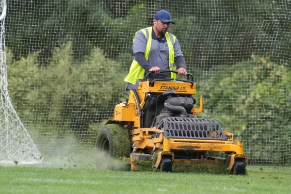 lawn mowing maintenance package stratford ct