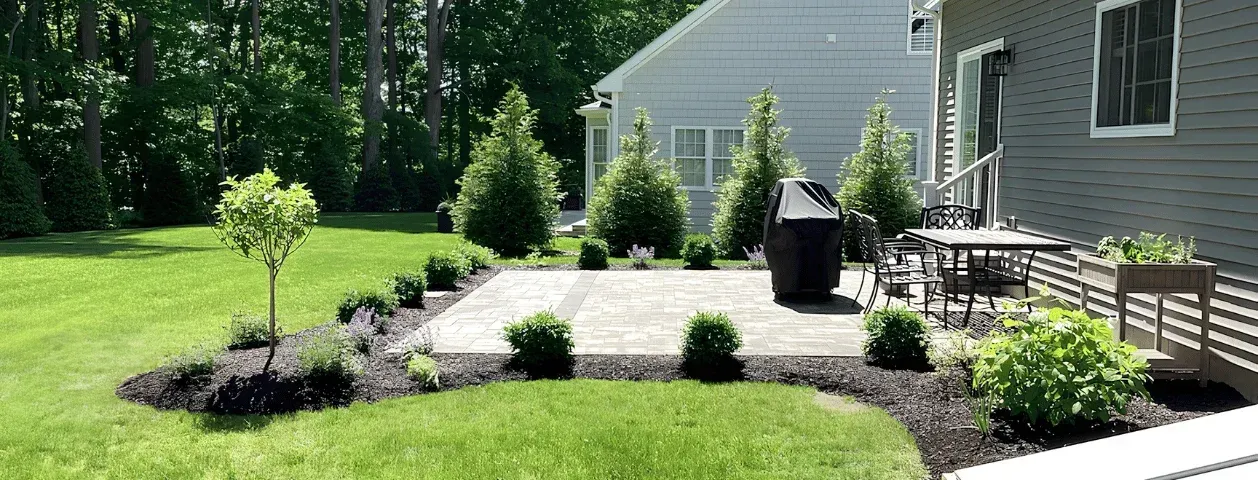 Simple Backyard Patio Planting in Trumbull, CT