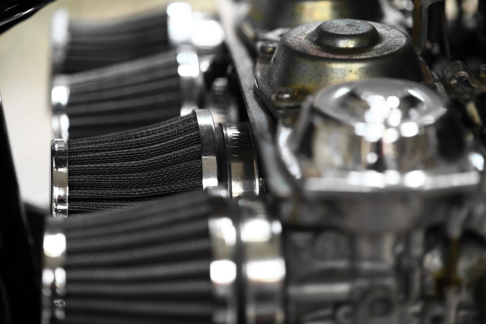 A close up of the inside of a motorcycle engine.