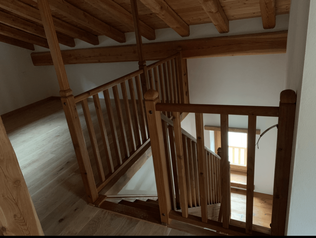 scala in legno