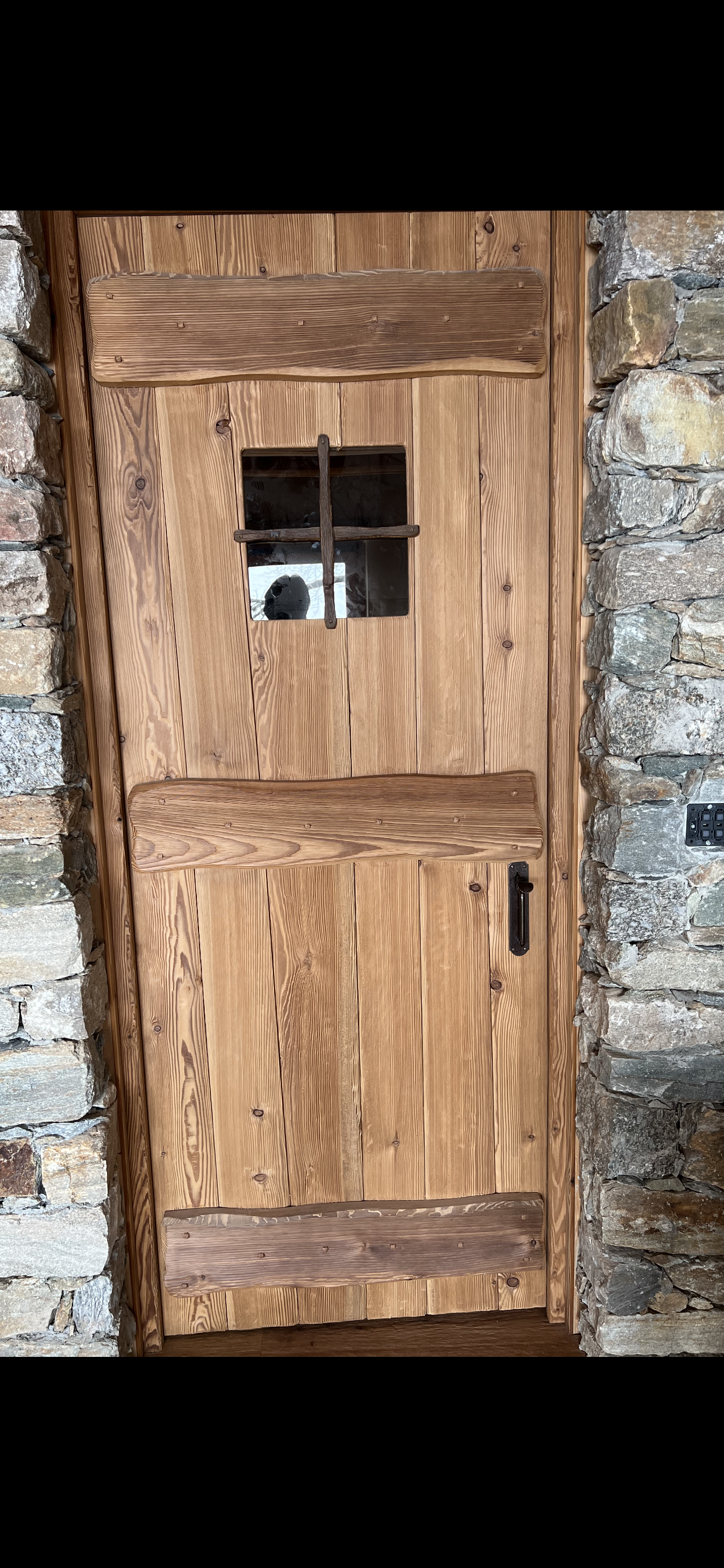 portone in legno