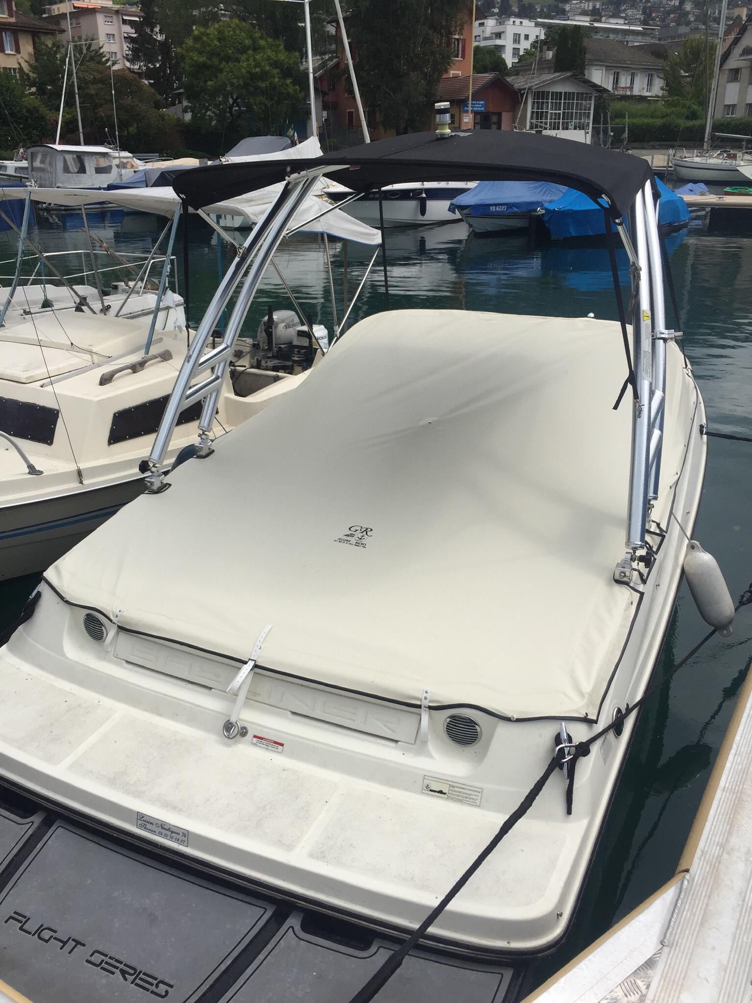 Bâche de bateau