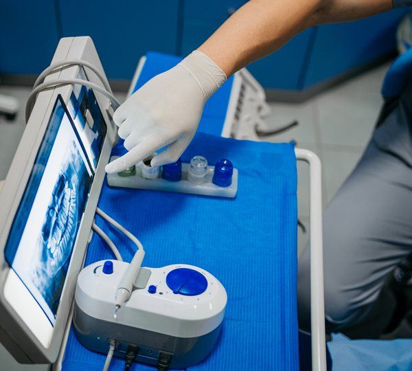 Dentist Showing Dental X-Ray — Lemont, IL — John Mastrud DDS Dentist Showing Dental X-Ray — Lemont, IL — John Mastrud DDS