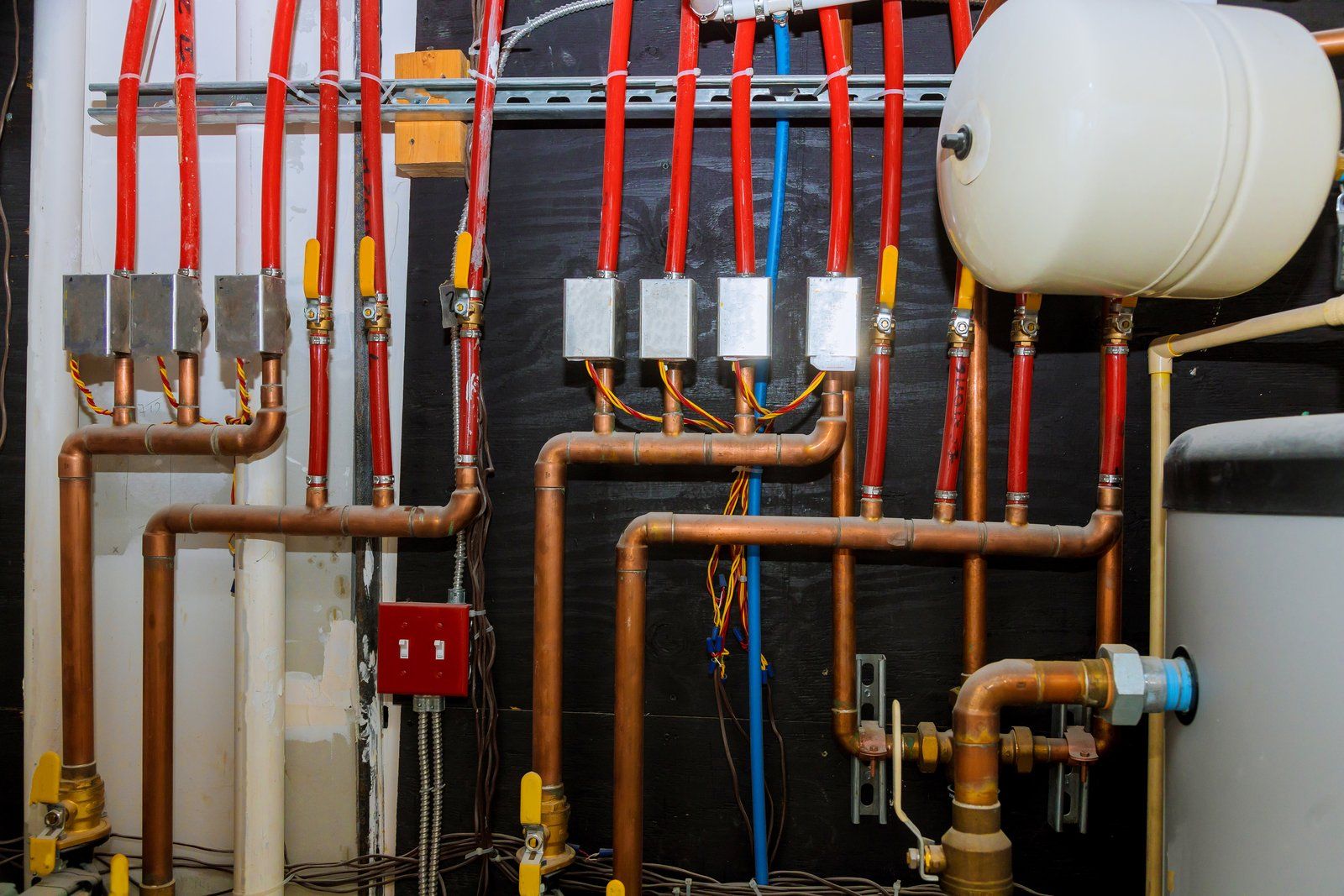 an organizes boiler/furnace pipe lines