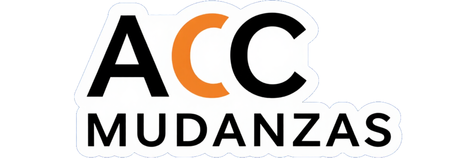 Logotipo de ACC Mudanzas con texto negro y naranja sobre fondo blanco.
